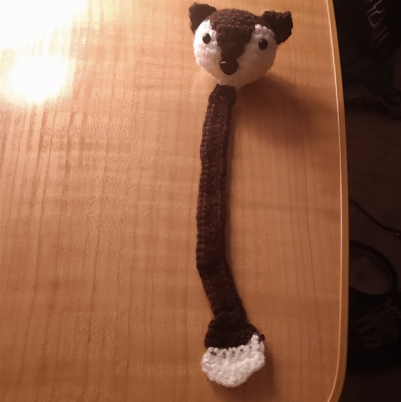 Crochet bookmark